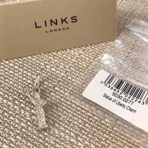 Links of London Statue of Liberty Charm